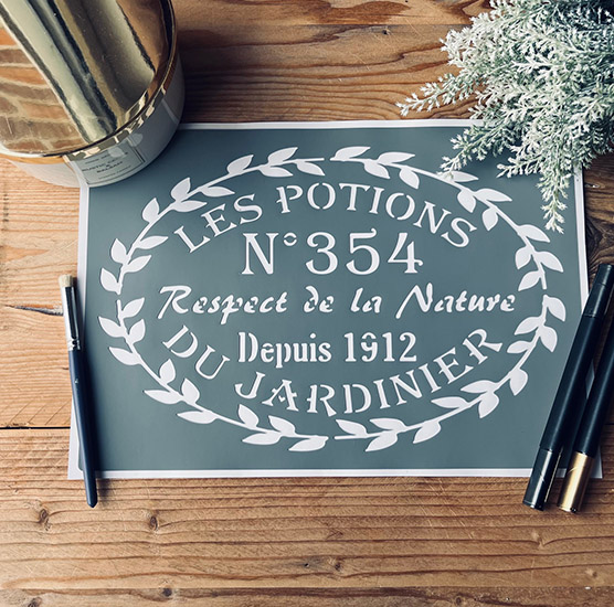 Pochoir Adhésif Style Nature en PVC, Motif Médaillon Jardin, 30 x 20 cm