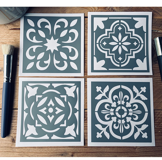 Lot de 4 Mini Pochoirs 10 x 10 cm Carrelage, Faïence. Style Vintage, Rétro