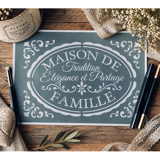 Pochoir Adhésif Maison de Famille Vintage 30x20 cm – Déco Campagne Chic et Esprit Familial