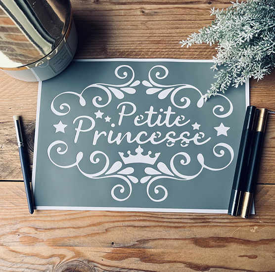 Pochoir Adhésif Style Déco Enfant en PVC, Motif Affiche Princesse, 30 x 20 cm