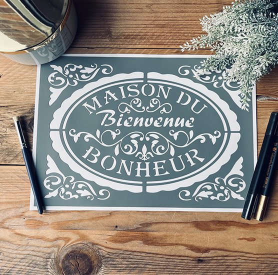 Pochoir Adhésif Style Vintage PVC, Motif Médaillon Maison du Bonheur, 30 x 20 cm