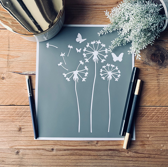 Pochoir adhésif pissenlits papillons 25x20 cm – décoration murale nature