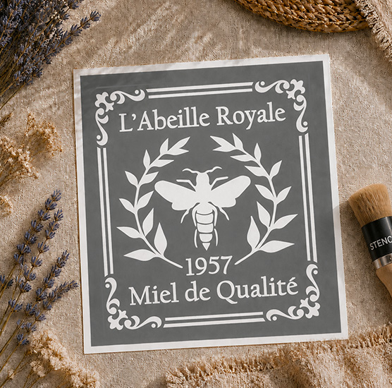 Pochoir Adhésif L’Abeille Royale 25x20 cm – Déco Apiculture et Miel