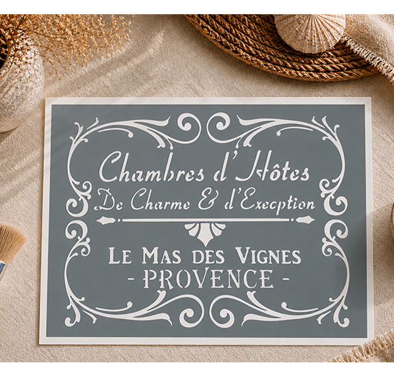 Pochoir Adhésif Chambres d’Hôtes Provence 30x20 cm – Affiche Vintage Campagne Chic